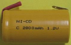 Ｃ型（単二型）ニッカド充電池タブ付